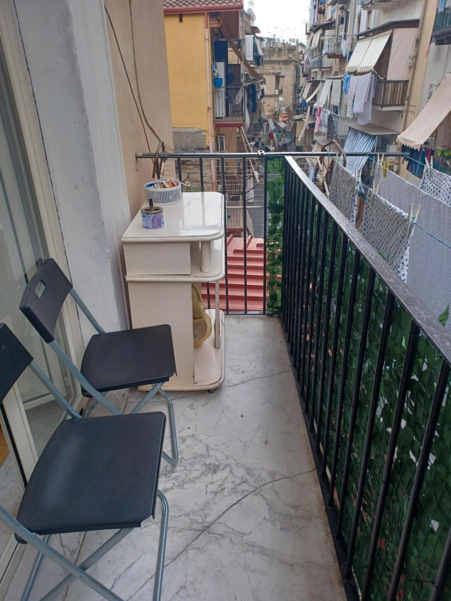 B&B Appartamenti Napoli Экстерьер фото