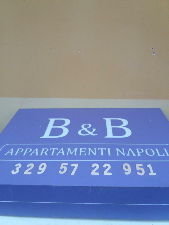 B&B Appartamenti Napoli Экстерьер фото